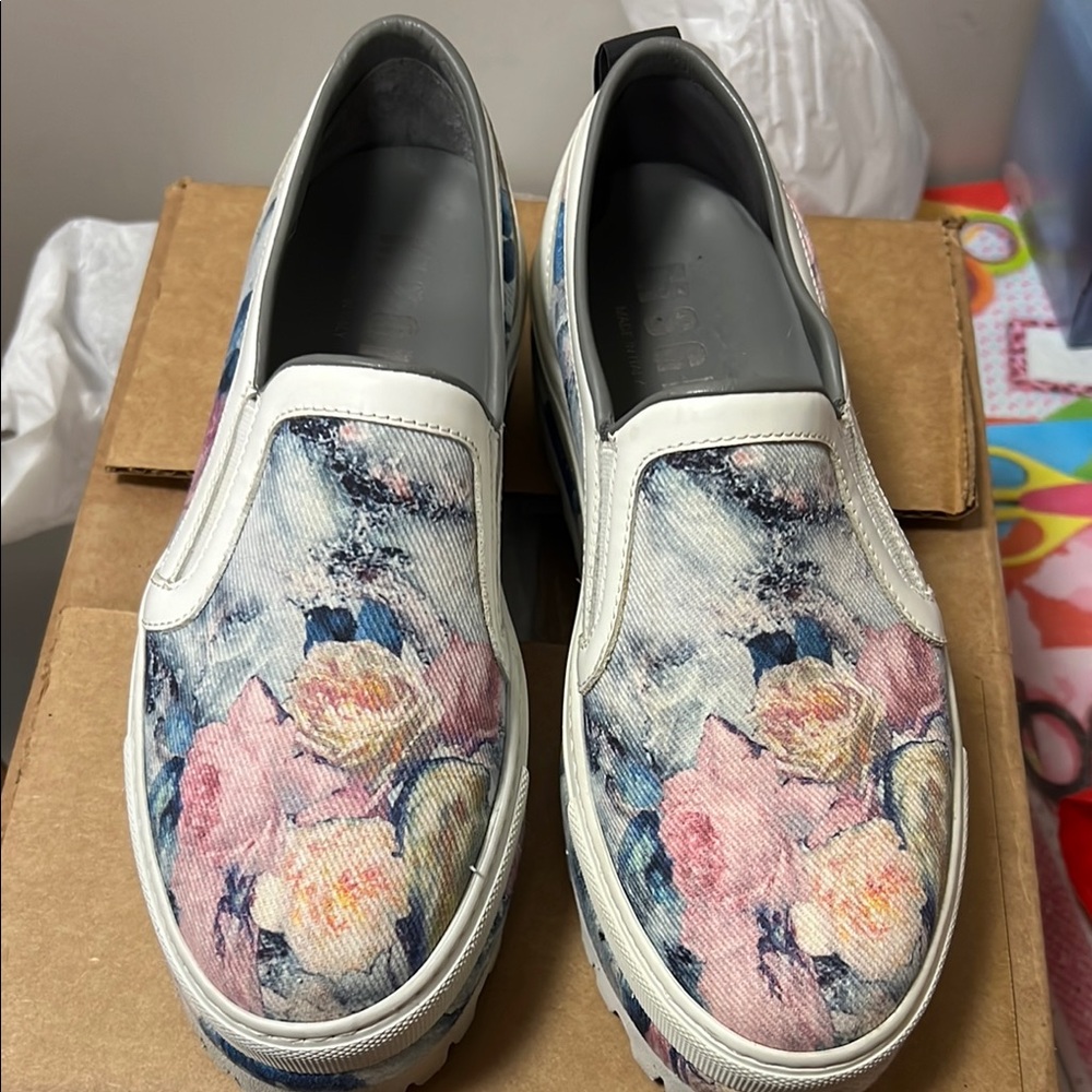 Floral Slip-On Women's Shoes
